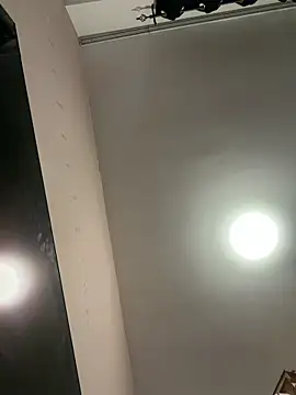 AriaVoss online show from 04/15/26, 03:19