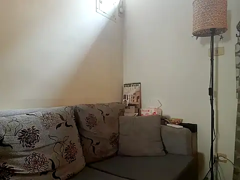 Snapshot of KennyLOVERboy chatting on 03/02/25, 12:53 KennyLOVERboy online show from 03/02/25, 12:53