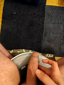 Snapshot of jaimelesexe85 chatting on 02/13/25, 10:43 jaimelesexe85 online show from 02/13/25, 10:43