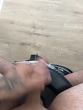 Snapshot of jaimelesexe85 chatting on 09/15/25, 10:59 jaimelesexe85 online show from 09/15/25, 10:59