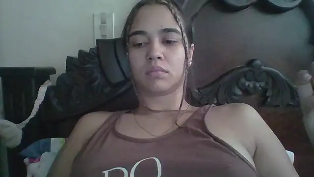 Snapshot of trianabell chatting on 11/02/25, 02:41 trianabell online show from 11/02/25, 02:41