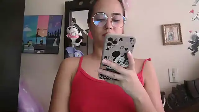 trianabell online show from 03/10/26, 06:13