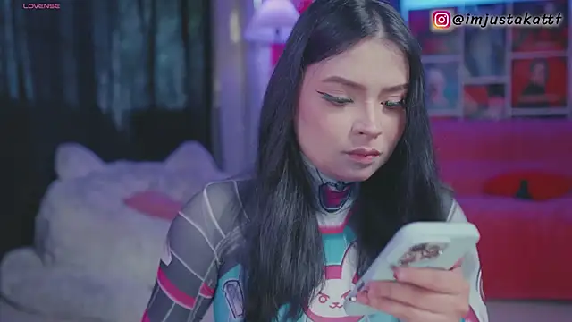 sensualkattt online show from 03/15/26, 03:07