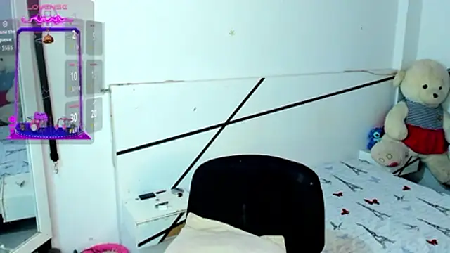 Snapshot of Natalia_Mars chatting on 12/19/25, 10:50 Natalia Mars online show from 12/19/25, 10:50