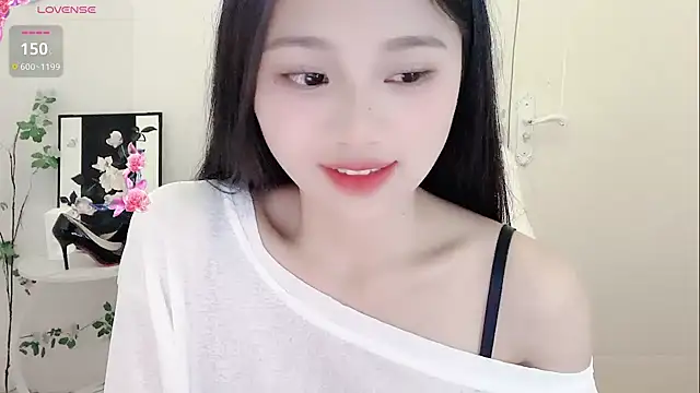 Snapshot of BEGONIA-- chatting on 12/03/24, 04:28 BEGONIA-- online show from 12/03/24, 04:28