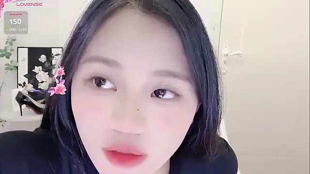 Snapshot of BEGONIA-- chatting on 12/04/24, 01:53 BEGONIA-- online show from 12/04/24, 01:53