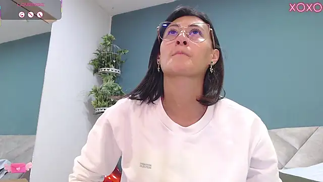 SharisWillian online show from 09/10/25, 04:01