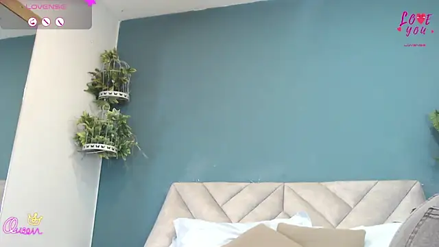 Snapshot of SharisWillian chatting on 06/19/26, 03:55 SharisWillian online show from 06/19/26, 03:55