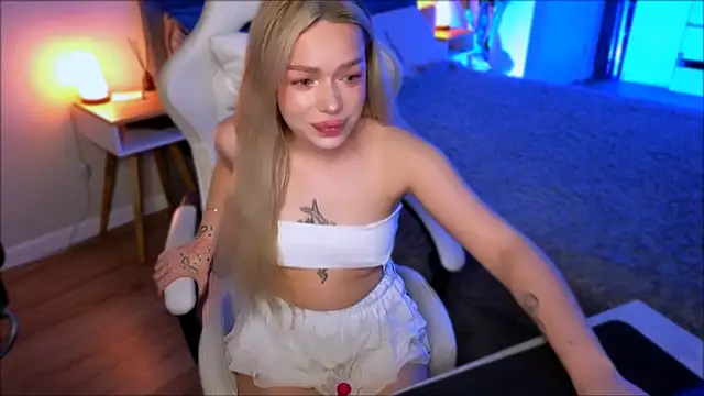 Lily Yin online show from 02/07/26, 05:00