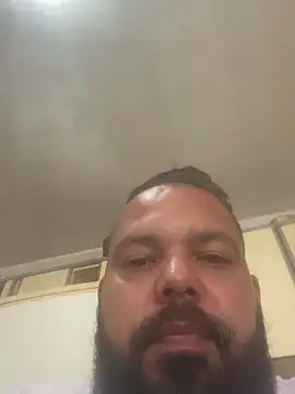 Snapshot of baruel-10 chatting on 12/31/24, 04:57 baruel-10 online show from 12/31/24, 04:57