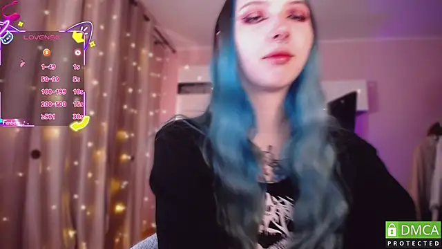 JustMeowGirl online show from 11/22/25, 04:33