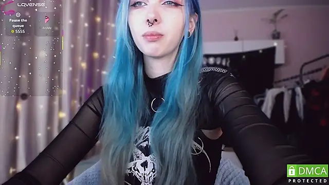 JustMeowGirl online show from 02/07/26, 04:38