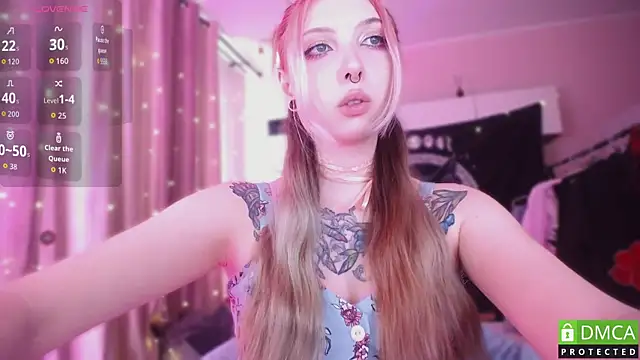Snapshot of JustMeowGirl chatting on 06/14/26, 05:42 JustMeowGirl online show from 06/14/26, 05:42