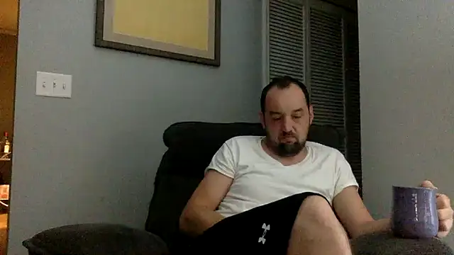 Snapshot of Kink_Master_Daddy chatting on 06/23/26, 09:29 Kink Master Daddy online show from 06/23/26, 09:29