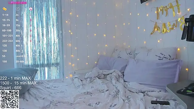 Snapshot of HANNA_MONTANAS chatting on 03/16/25, 12:22 HANNA MONTANAS online show from 03/16/25, 12:22