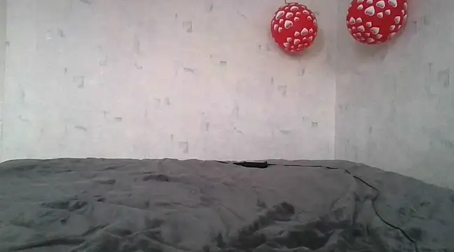 Snapshot of AngelinaLove28 chatting on 02/15/25, 11:28 AngelinaLove28 online show from 02/15/25, 11:28