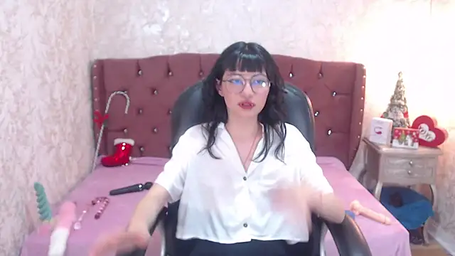 Snapshot of charlottemoonxz chatting on 12/19/24, 05:40 charlottemoonxz online show from 12/19/24, 05:40