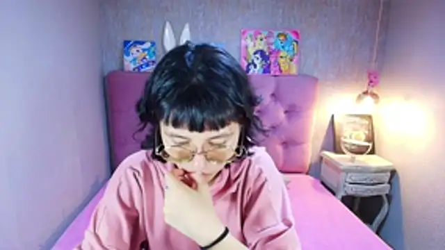 charlottemoonxz online show from 05/24/26, 06:35