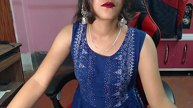 Snapshot of Angel_Alison_ chatting on 02/13/25, 05:33 Angel Alison  online show from 02/13/25, 05:33