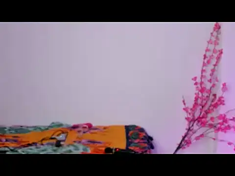 CarolinneMoor online show from 02/14/25, 01:34