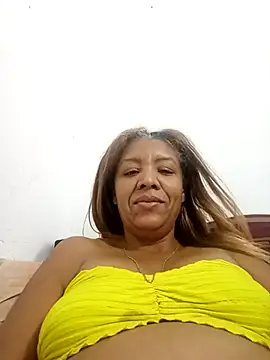 Snapshot of Surreyaa chatting on 03/20/25, 05:24 Surreyaa online show from 03/20/25, 05:24