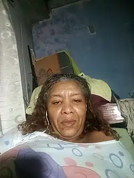 Snapshot of Surreyaa chatting on 09/27/25, 04:50 Surreyaa online show from 09/27/25, 04:50