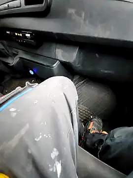 Snapshot of 0815lukas2024 chatting on 12/05/24, 11:16 0815lukas2024 online show from 12/05/24, 11:16