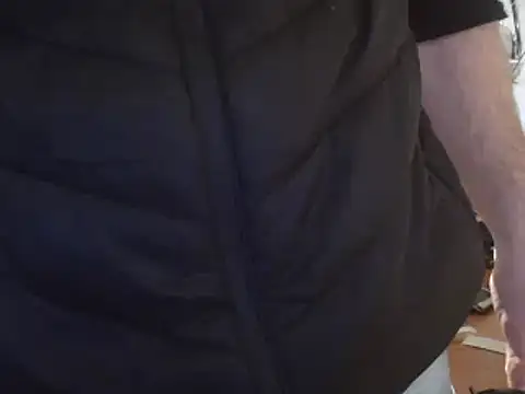 Snapshot of 0815lukas2024 chatting on 02/24/25, 12:20 0815lukas2024 online show from 02/24/25, 12:20