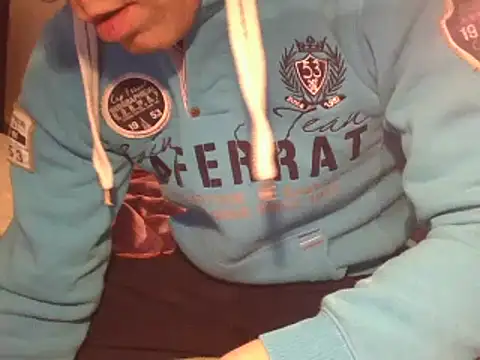 Snapshot of 0815lukas2024 chatting on 03/06/25, 09:42 0815lukas2024 online show from 03/06/25, 09:42