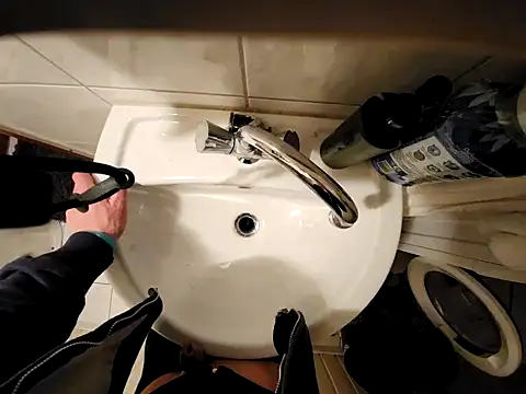 Snapshot of 0815lukas2024 chatting on 03/08/25, 11:48 0815lukas2024 online show from 03/08/25, 11:48