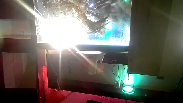 Snapshot of 0815lukas2024 chatting on 09/11/25, 11:05 0815lukas2024 online show from 09/11/25, 11:05