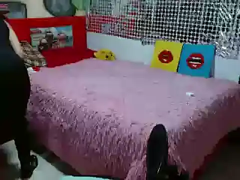 CaroMasha online show from 01/08/25, 02:25