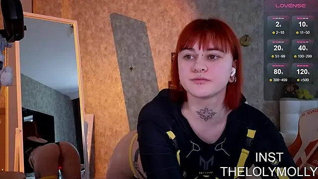 LolyMolli online show from 05/26/26, 12:01