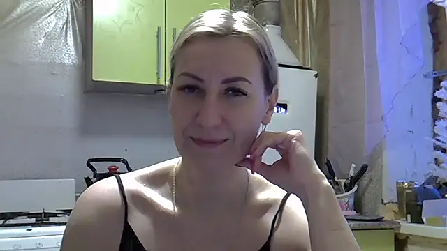 AshleyXHoney online show from 12/25/24, 05:48