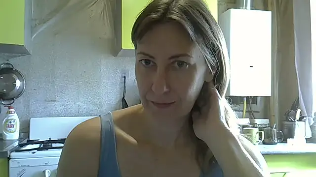 Snapshot of AshleyXHoney chatting on 06/26/26, 08:19 AshleyXHoney online show from 06/26/26, 08:19
