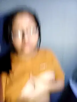 Snapshot of ladygmusic chatting on 09/25/25, 11:14 ladygmusic online show from 09/25/25, 11:14