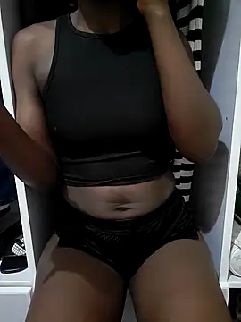 julietunderwoood online show from 11/06/25, 04:41