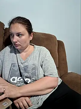 MilfyMrsRobinson online show from 09/22/25, 11:12