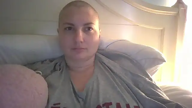 MilfyMrsRobinson online show from 03/21/26, 12:43