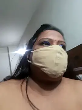 Snapshot of Love_Jenny chatting on 11/24/25, 06:13 Love Jenny online show from 11/24/25, 06:13