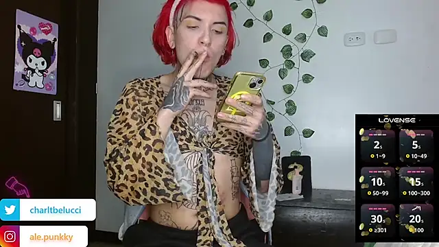 charlotbelucci  online show from 03/27/26, 12:05