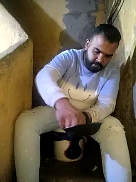 Snapshot of ListedLoin chatting on 01/02/25, 05:39 ListedLoin online show from 01/02/25, 05:39