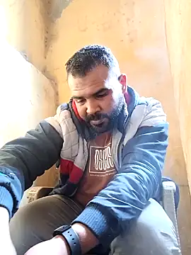 Snapshot of ListedLoin chatting on 01/16/25, 12:42 ListedLoin online show from 01/16/25, 12:42