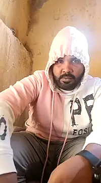 Snapshot of ListedLoin chatting on 01/25/25, 11:23 ListedLoin online show from 01/25/25, 11:23