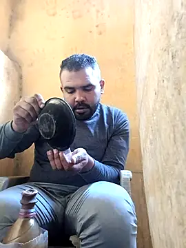 Snapshot of ListedLoin chatting on 01/27/25, 02:24 ListedLoin online show from 01/27/25, 02:24