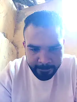 Snapshot of ListedLoin chatting on 02/01/25, 08:18 ListedLoin online show from 02/01/25, 08:18