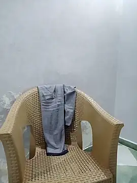 Snapshot of ListedLoin chatting on 03/03/25, 06:22 ListedLoin online show from 03/03/25, 06:22