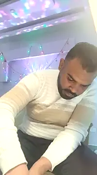 Snapshot of ListedLoin chatting on 03/08/25, 09:39 ListedLoin online show from 03/08/25, 09:39