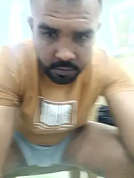 Snapshot of ListedLoin chatting on 03/11/25, 05:35 ListedLoin online show from 03/11/25, 05:35