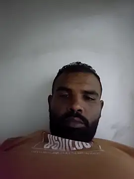 Snapshot of ListedLoin chatting on 11/20/25, 12:16 ListedLoin online show from 11/20/25, 12:16